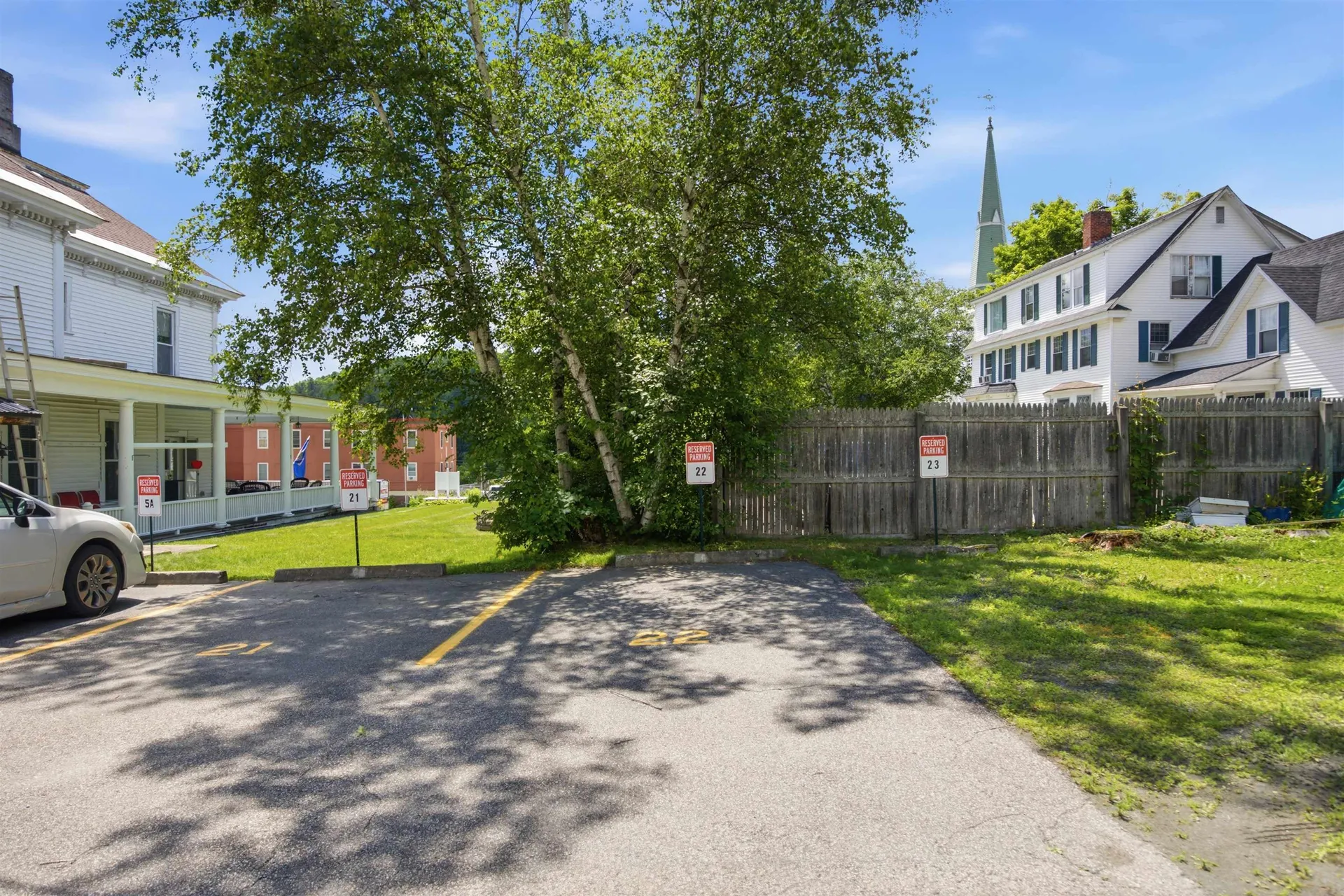 166 Main Street Littleton NH 03561