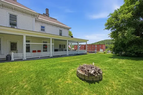 166 Main Street Littleton NH 03561
