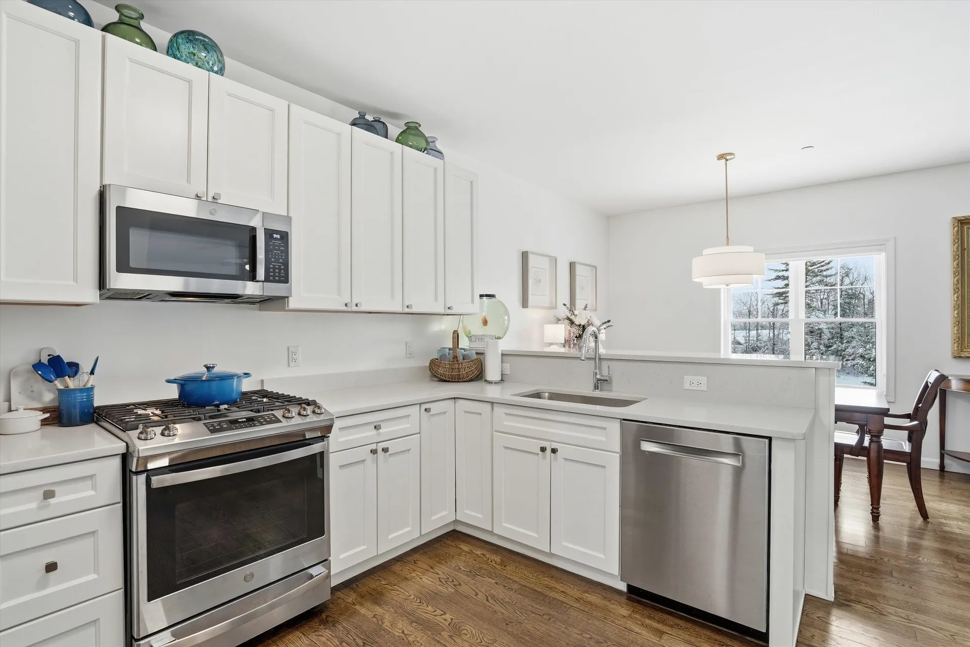 219 Knollwood Way Manchester NH 03102