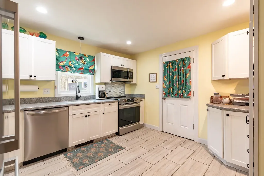 126 Rocky Hill Road Somersworth NH 03878