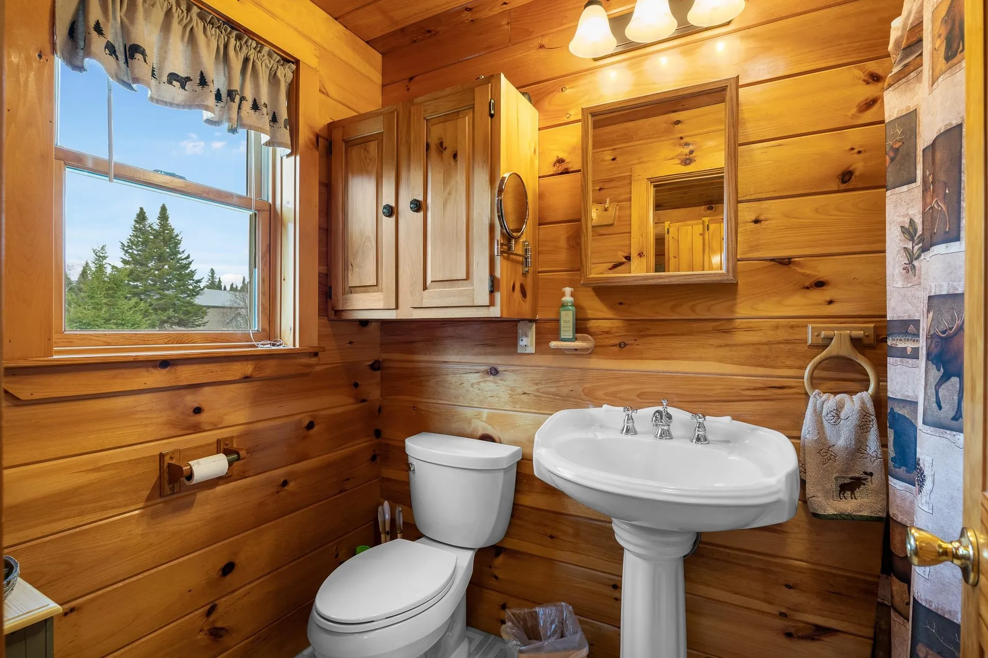 997 Back Lake Road Pittsburg NH 03592