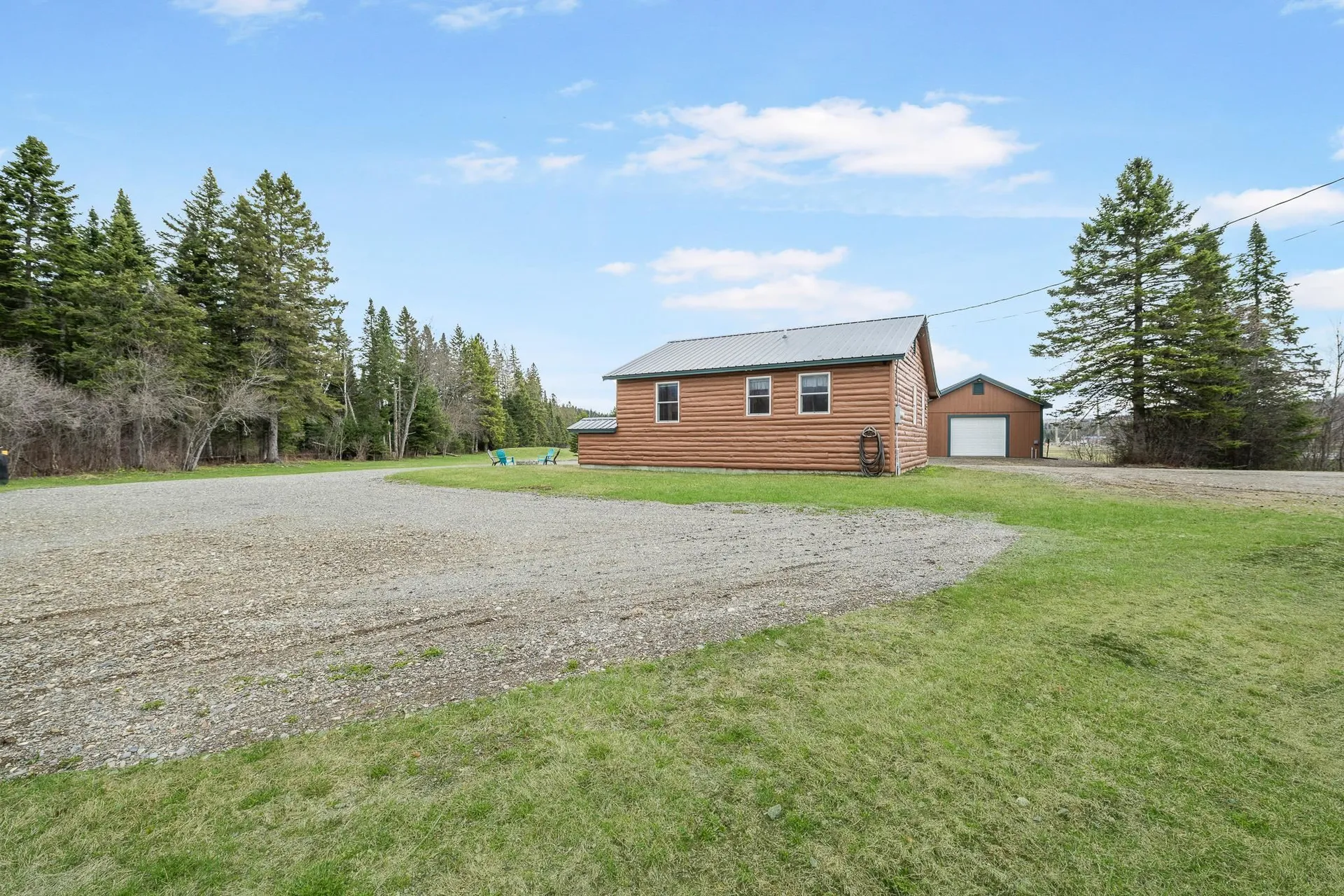 997 Back Lake Road Pittsburg NH 03592