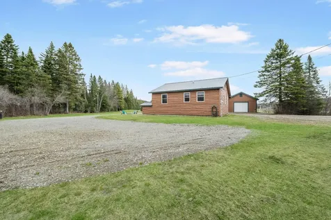 997 Back Lake Road Pittsburg NH 03592