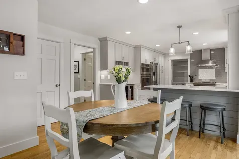 9 Brown Avenue Stratham NH 03885