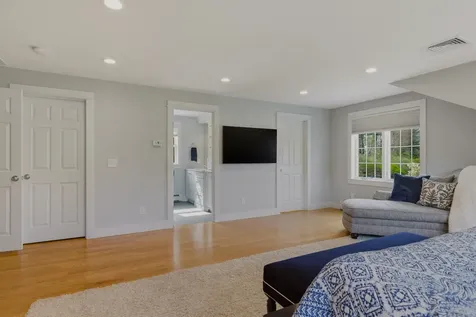 9 Brown Avenue Stratham NH 03885