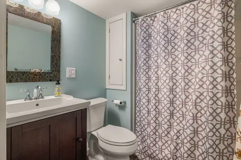 9 Brown Avenue Stratham NH 03885