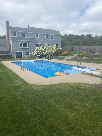 9 Brown Avenue Stratham NH 03885