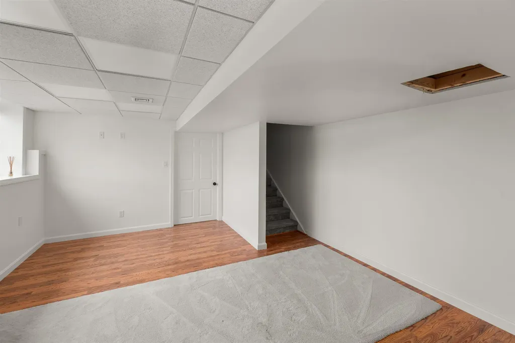 62 Crispin Drive South Burlington VT 05403