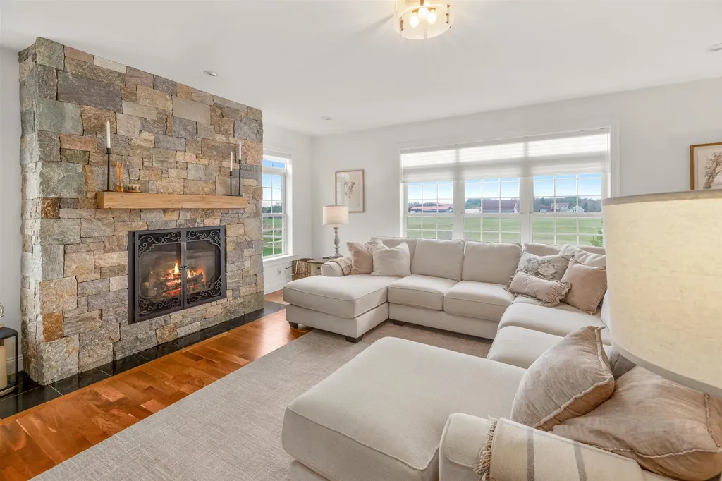 62 Crispin Drive South Burlington VT 05403