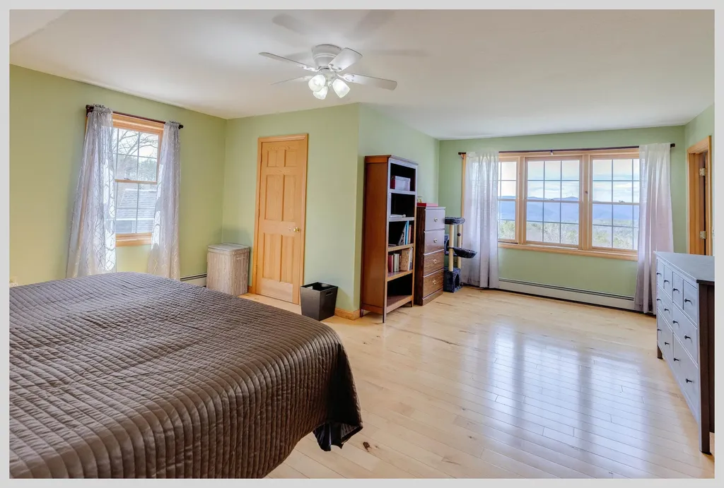89 Meadow Lane Campton NH 03223