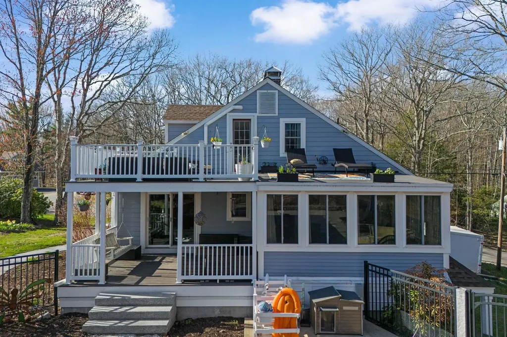 59 Blaze Hill Road Hopkinton NH 03229