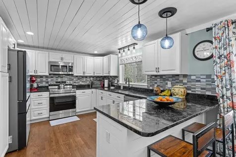 59 Blaze Hill Road Hopkinton NH 03229