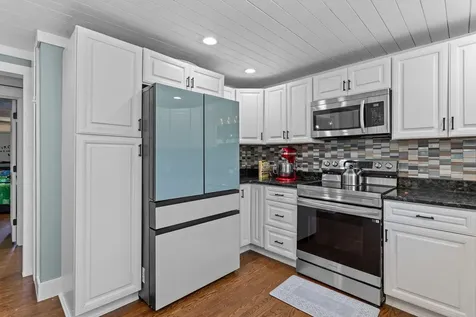 59 Blaze Hill Road Hopkinton NH 03229