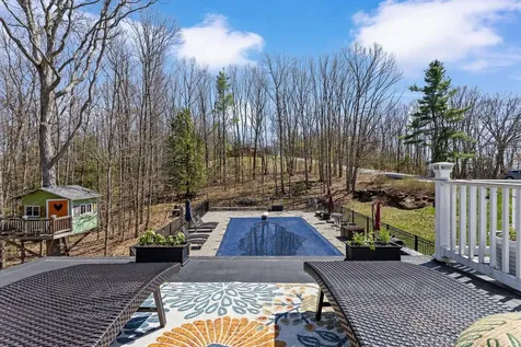 59 Blaze Hill Road Hopkinton NH 03229