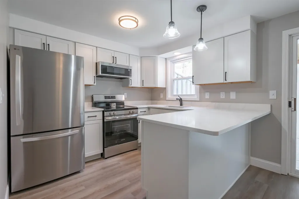 39 Great Brook Road Milford NH 03055