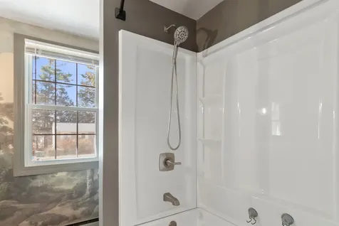 5 Sprucewood Drive Rochester NH 03867