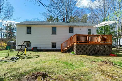 5 Sprucewood Drive Rochester NH 03867