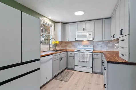 5 Sprucewood Drive Rochester NH 03867