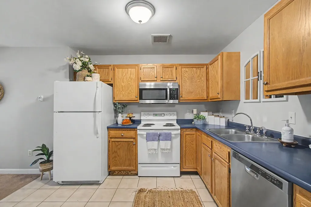 305 Lime Kiln Road South Burlington VT 05403