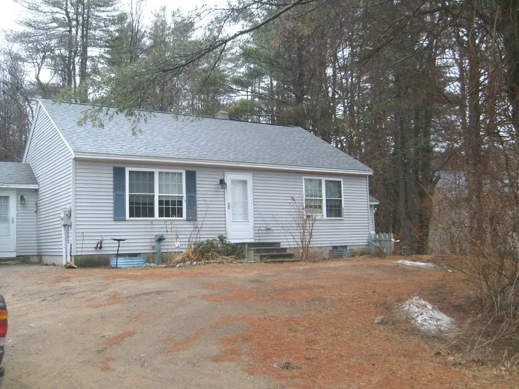 12 North Avenue Ashland NH 03217