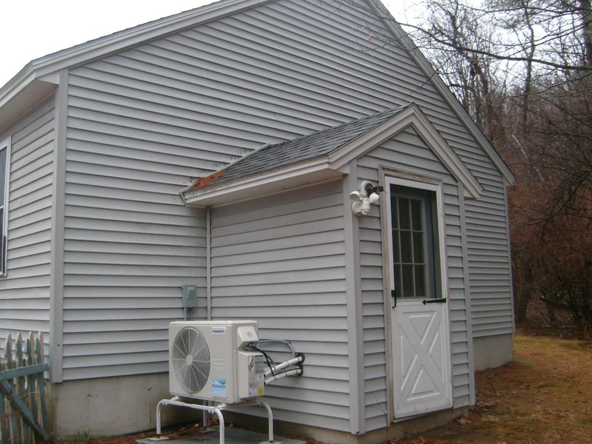 12 North Avenue Ashland NH 03217
