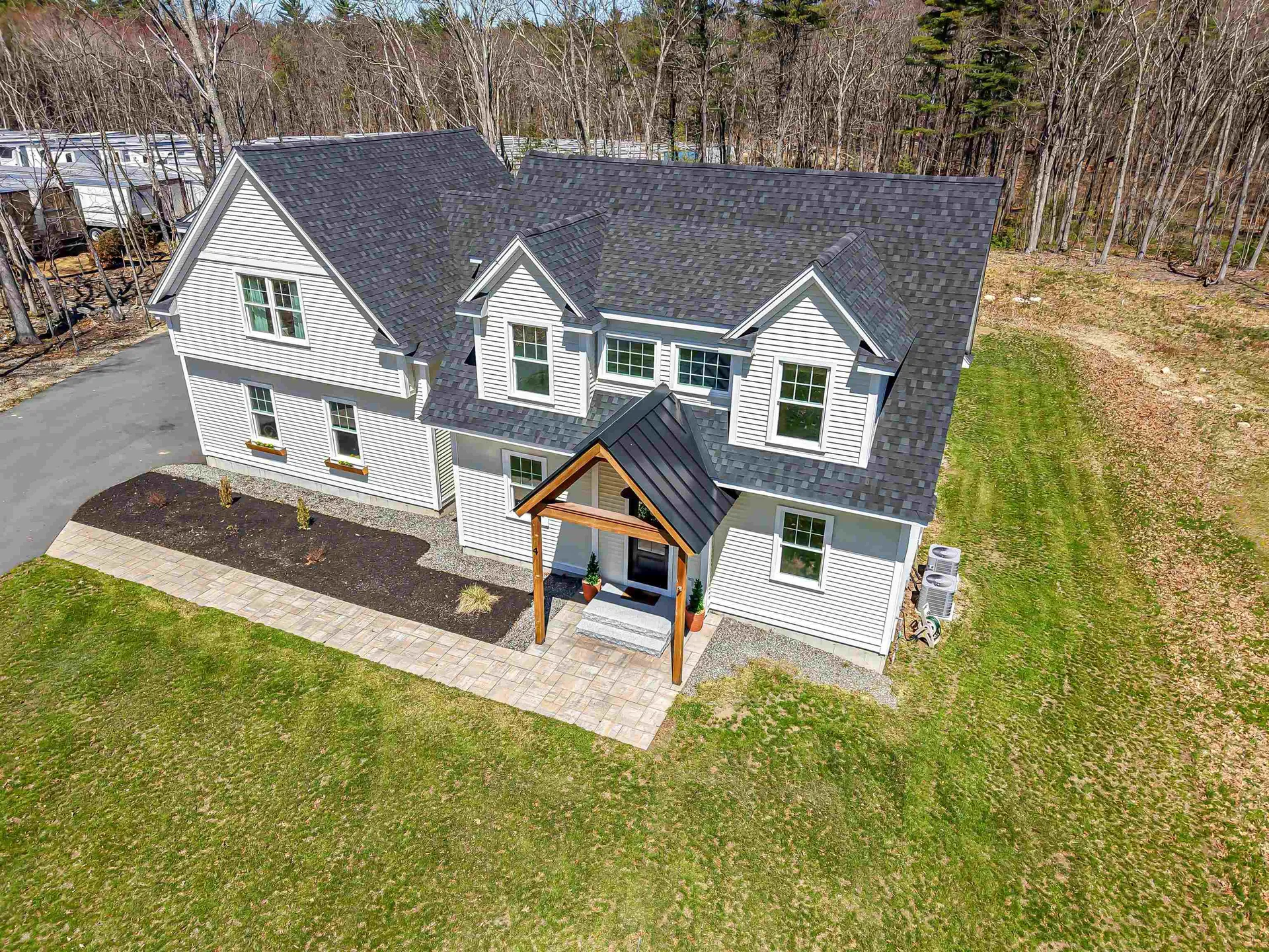 4 West Shore Park Road Kingston NH 03848
