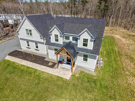 4 West Shore Park Road Kingston NH 03848