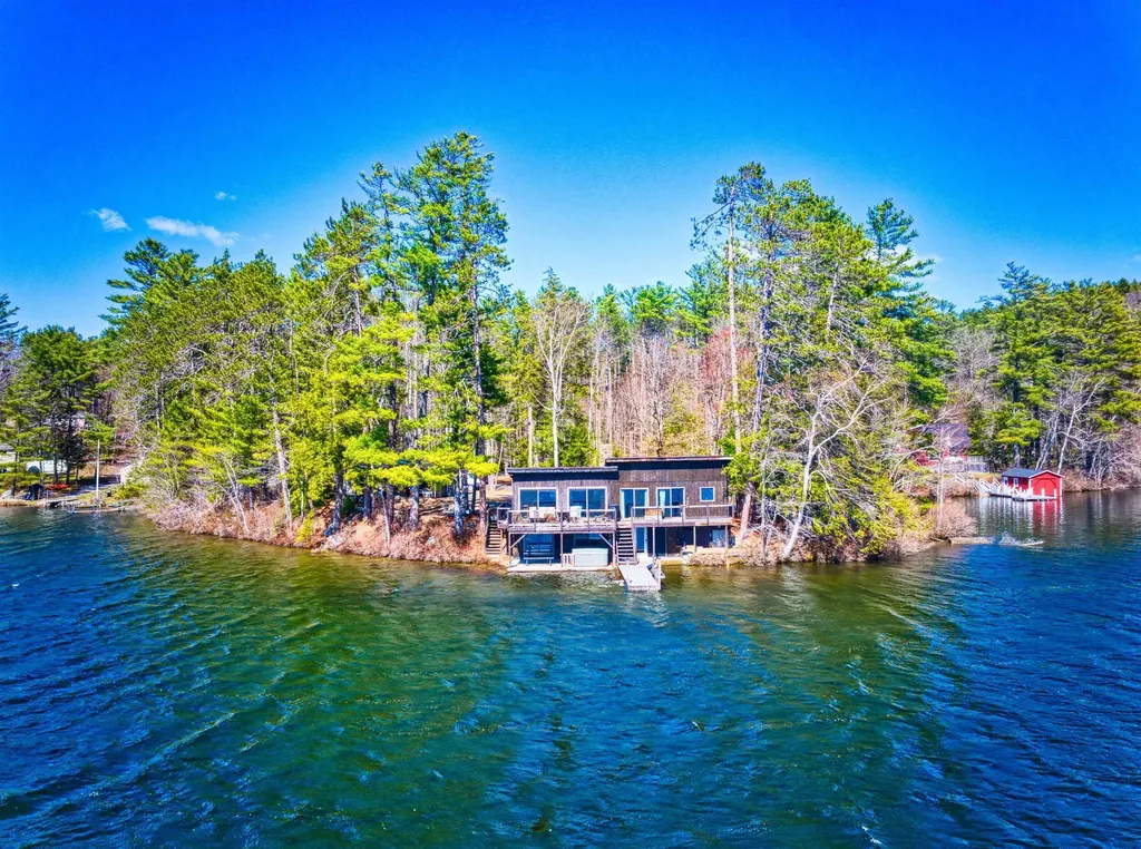30 Demijen Road Sunapee NH 03782