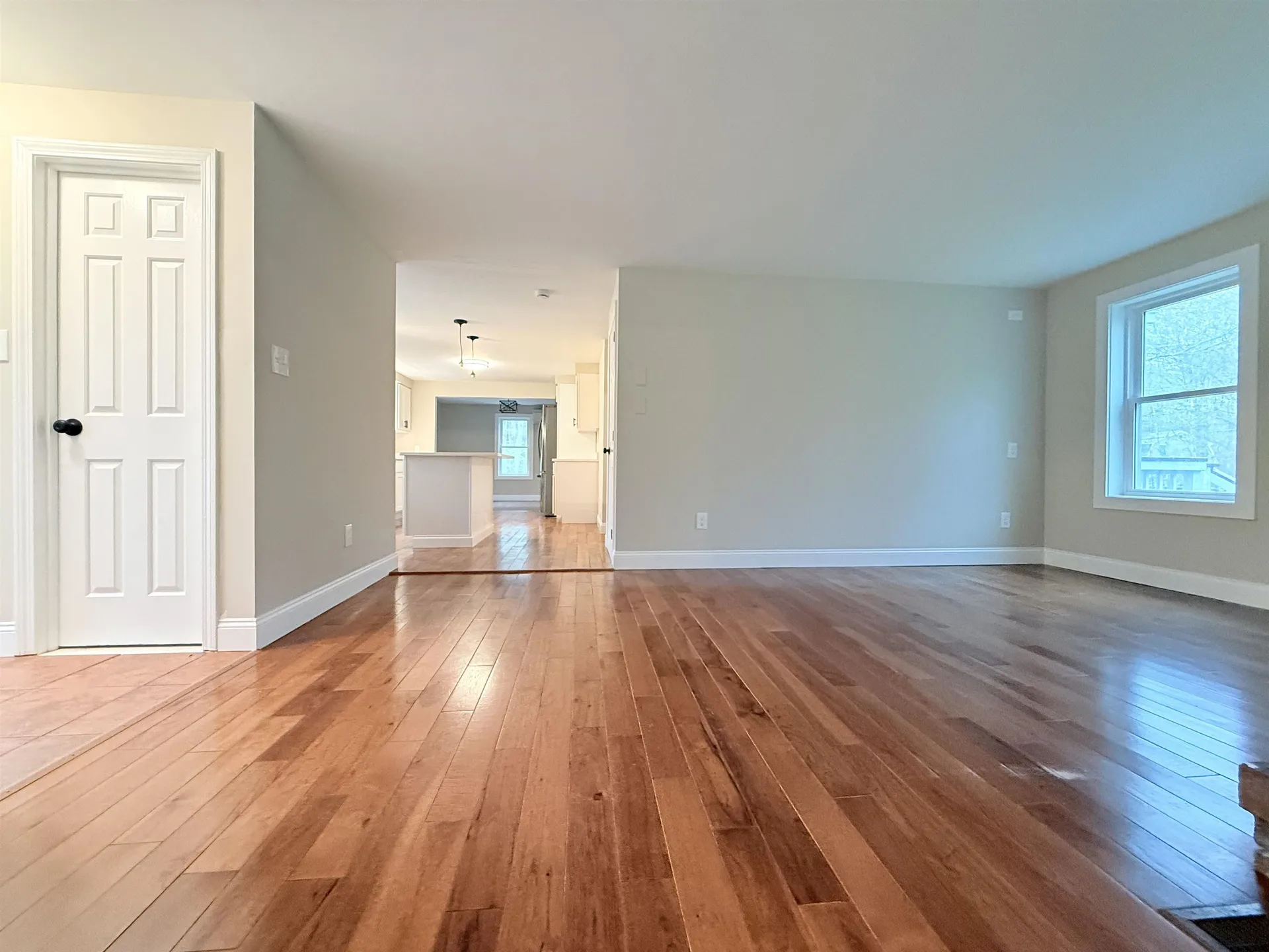 14 Moharimet Drive Madbury NH 03823