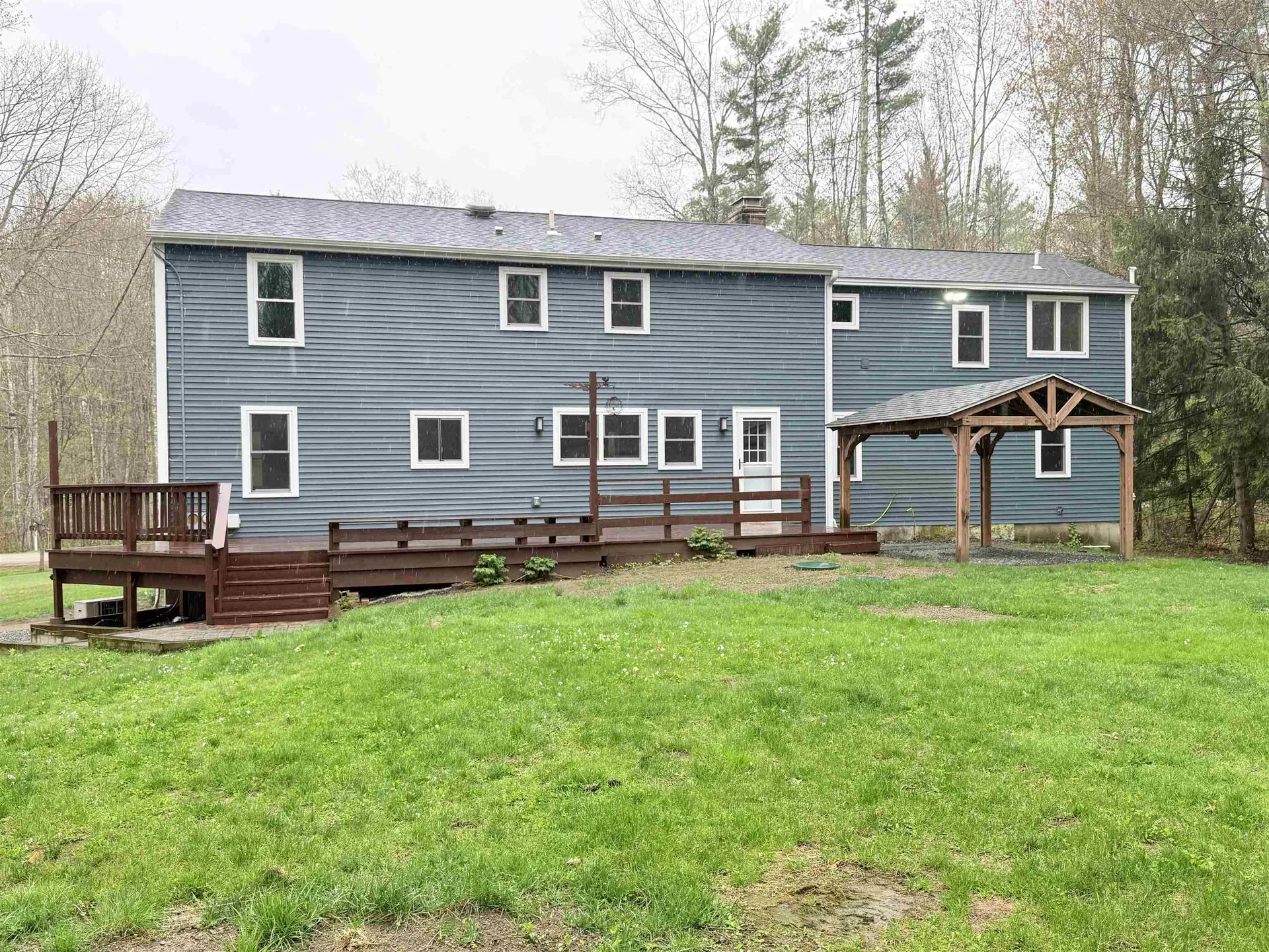14 Moharimet Drive Madbury NH 03823