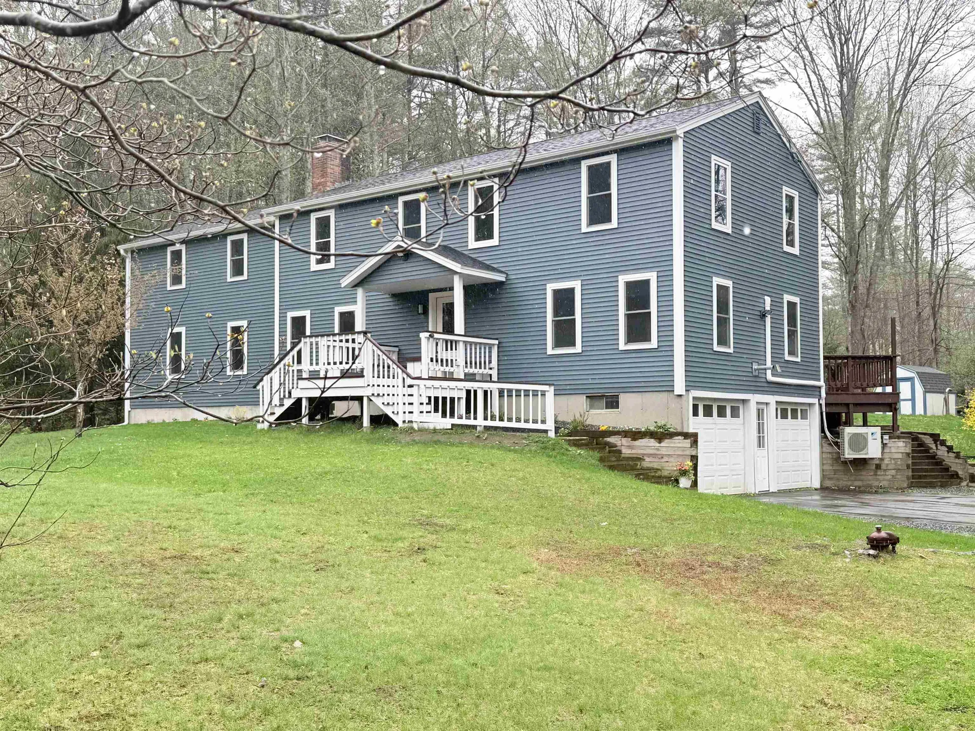 14 Moharimet Drive Madbury NH 03823