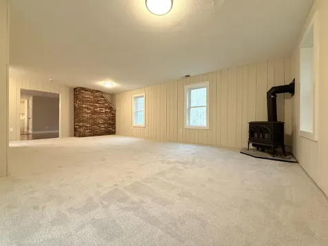 14 Moharimet Drive Madbury NH 03823