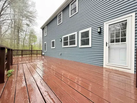 14 Moharimet Drive Madbury NH 03823