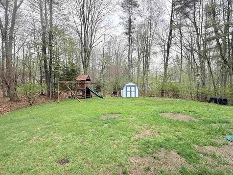 14 Moharimet Drive Madbury NH 03823
