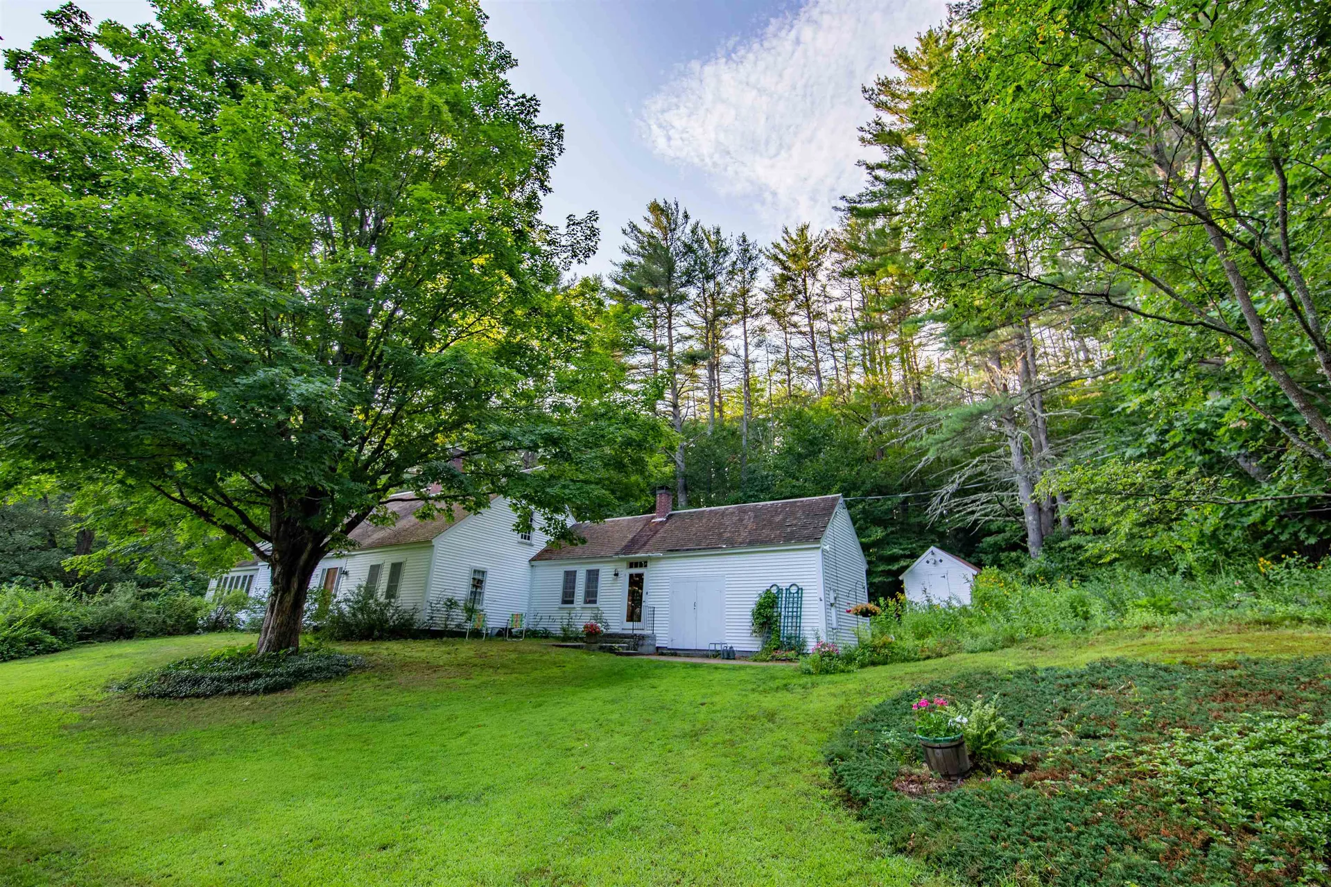 900 Bunker Hill Road Tamworth NH 03883