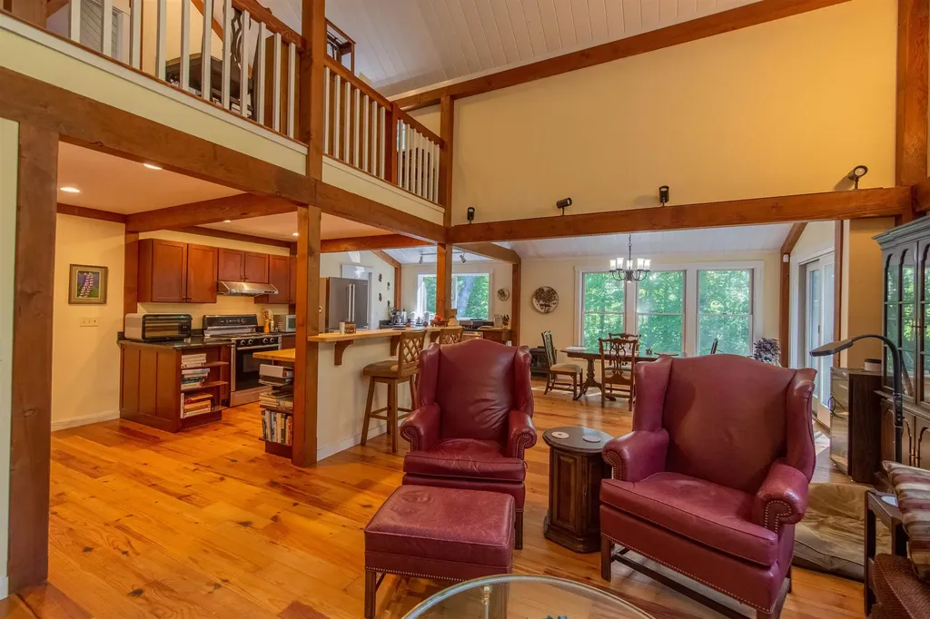 898 Bunker Hill Road Tamworth NH 03883