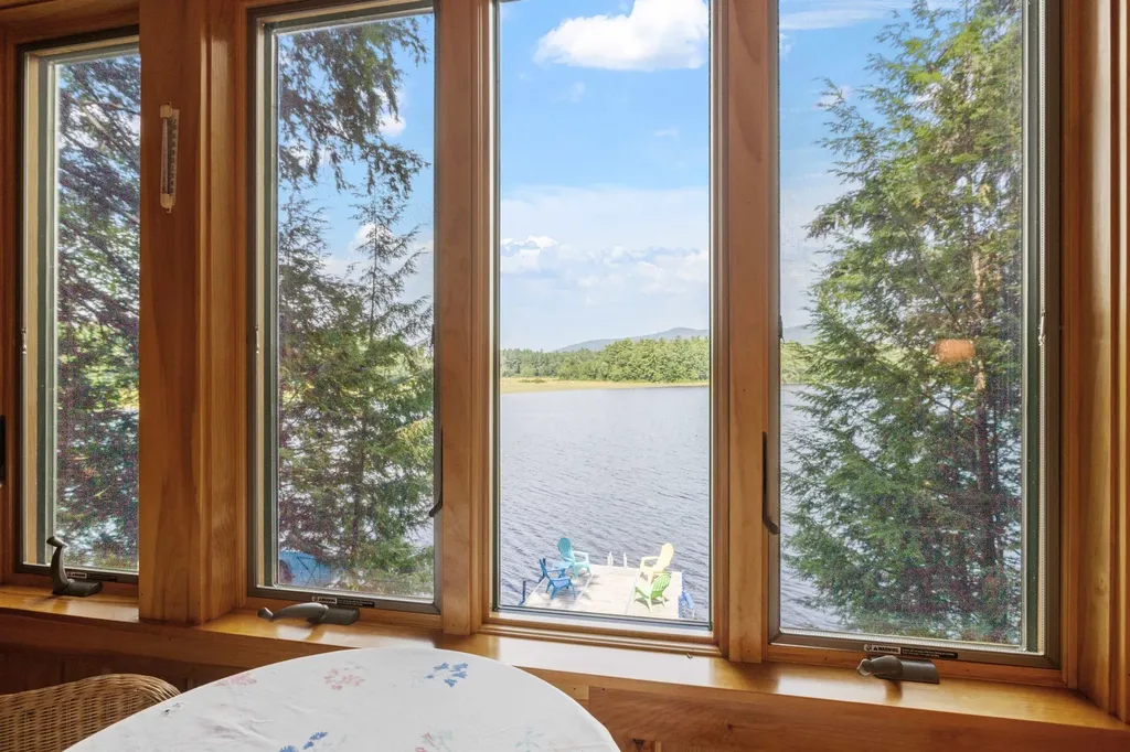 69 Buoniello Road Moultonborough NH 03254
