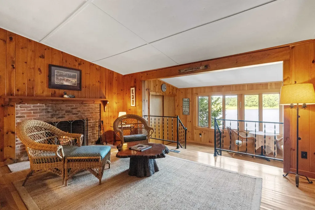 69 Buoniello Road Moultonborough NH 03254