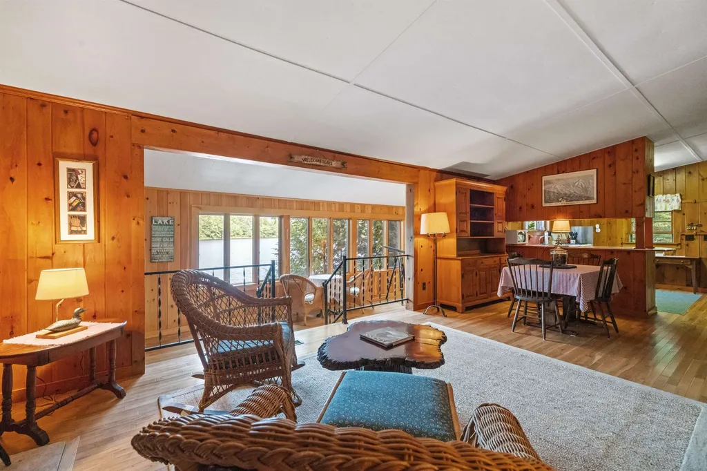 69 Buoniello Road Moultonborough NH 03254