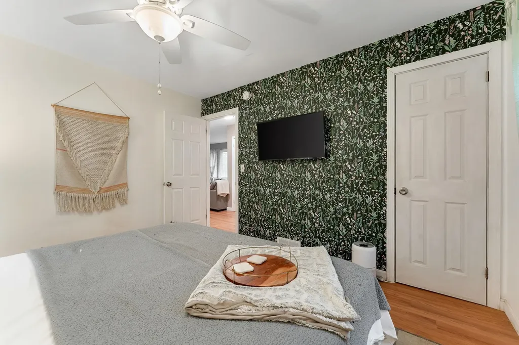 35 Baldwin Avenue South Burlington VT 05403