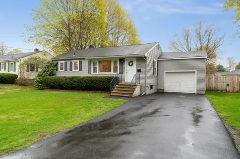 35 Baldwin Avenue South Burlington VT 05403
