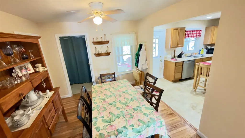10 Cote Circle Raymond NH 03077