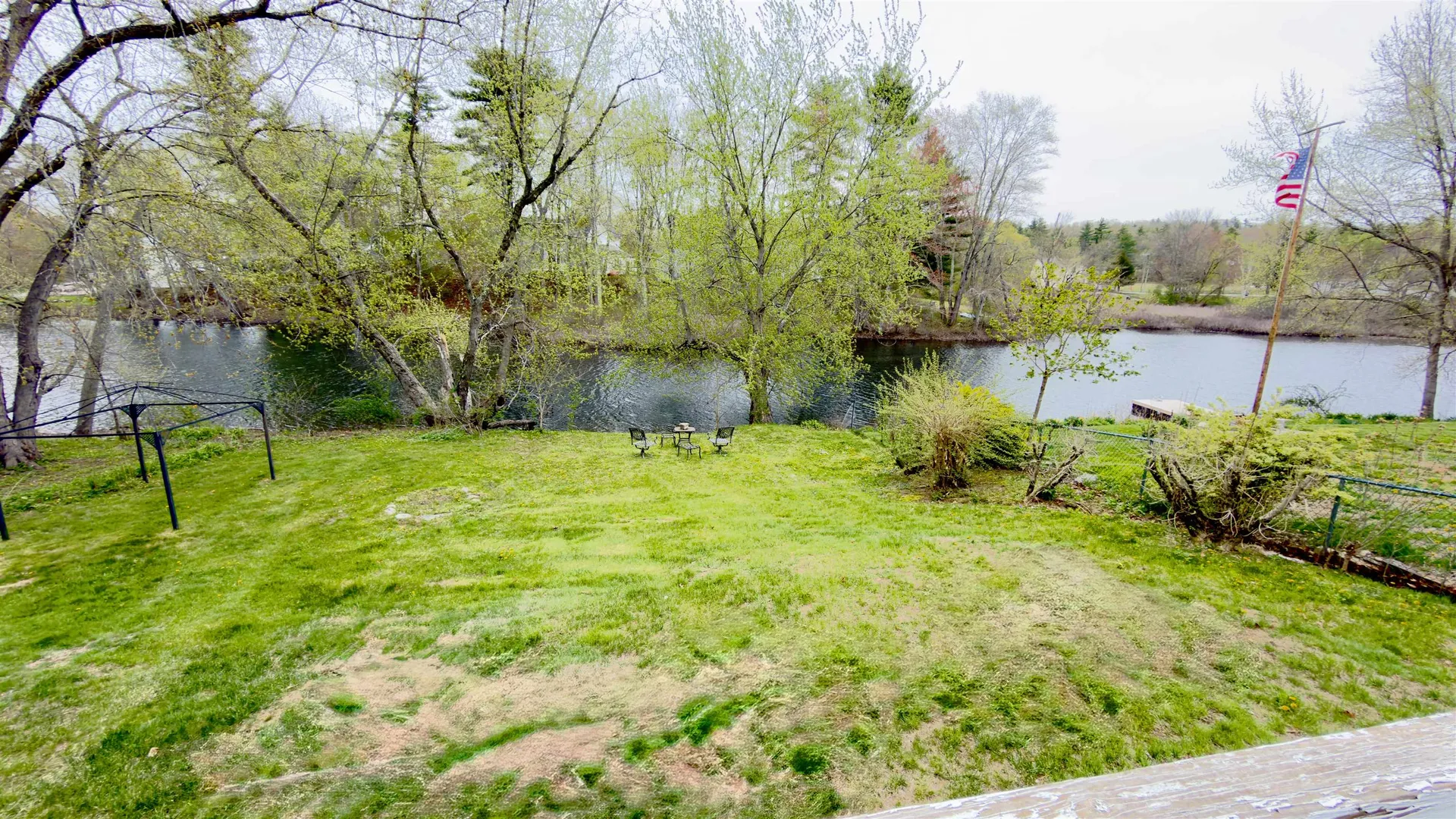 10 Cote Circle Raymond NH 03077