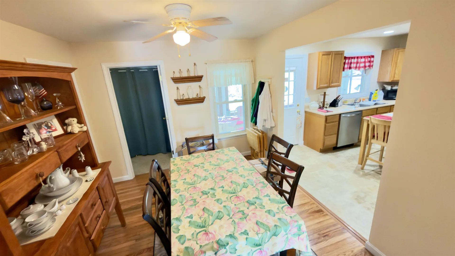 10 Cote Circle Raymond NH 03077
