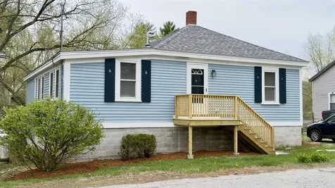 10 Cote Circle Raymond NH 03077