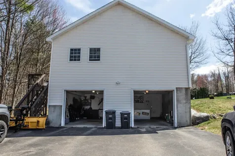 30 Cricket Hill Way Franklin NH 03235