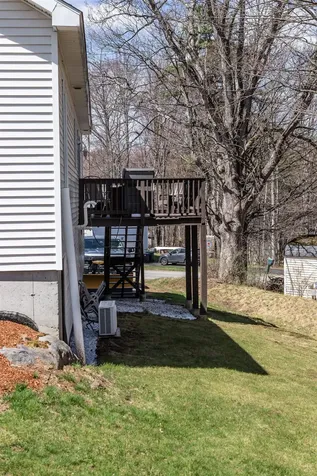 30 Cricket Hill Way Franklin NH 03235