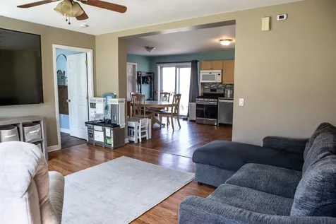 30 Cricket Hill Way Franklin NH 03235