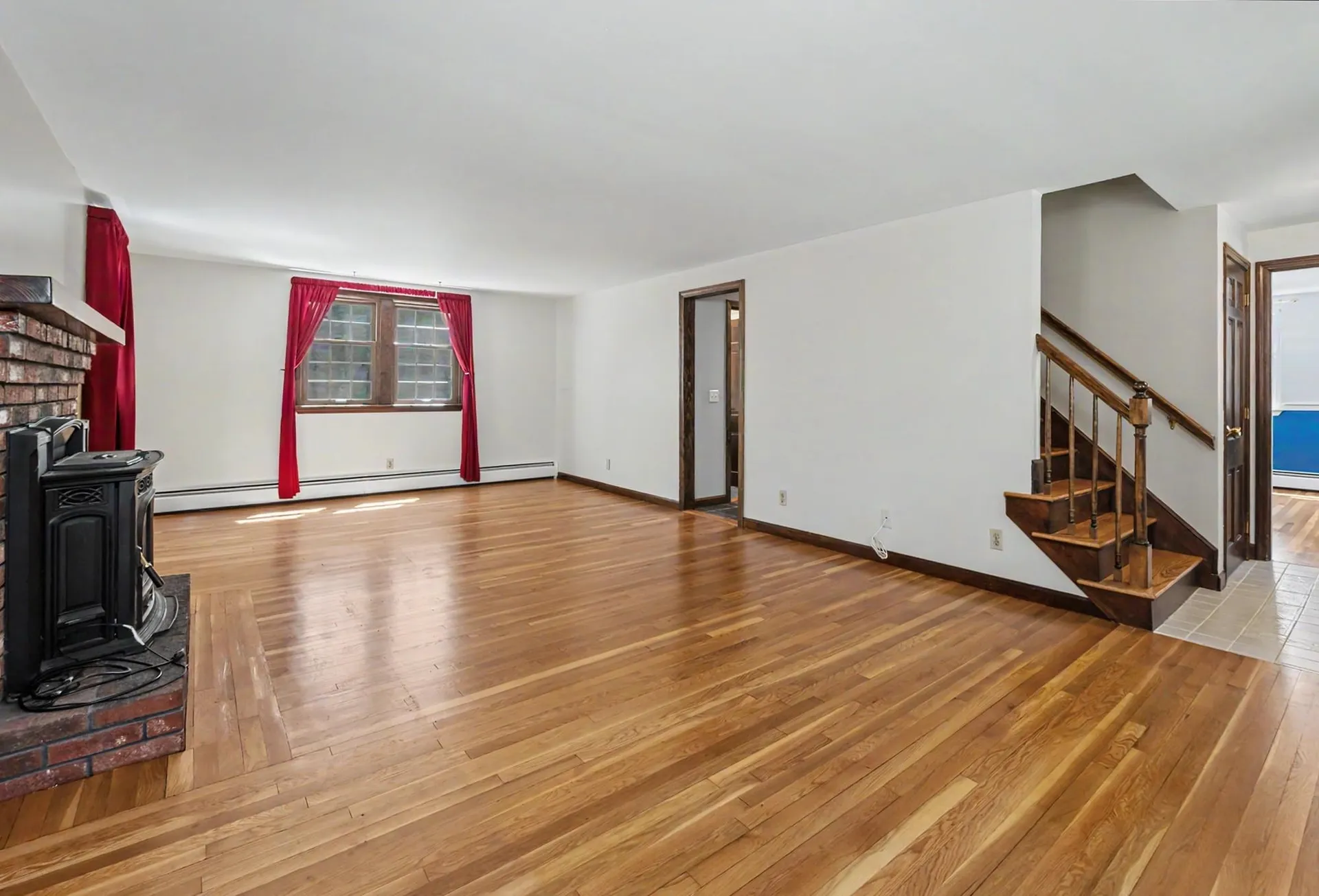 10 Fox Den Road Hollis NH 03049