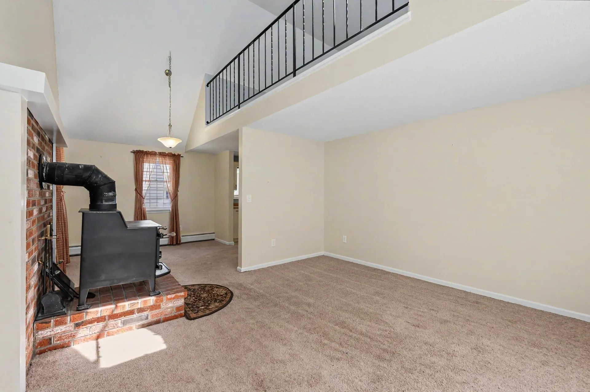 10 Fox Den Road Hollis NH 03049